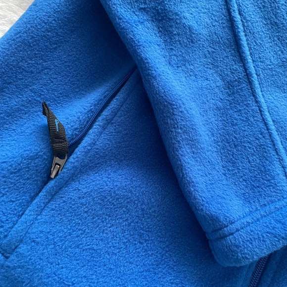 Fleece - Picture 2 of 4